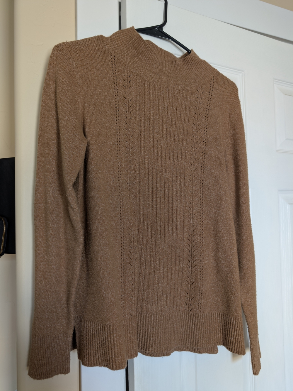 Old Navy Camel Fall Sweater 🍂